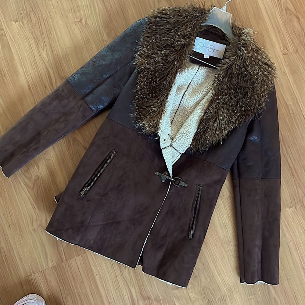 Jessica Simpson Faux Coat size Small, Never Worn! Great condition